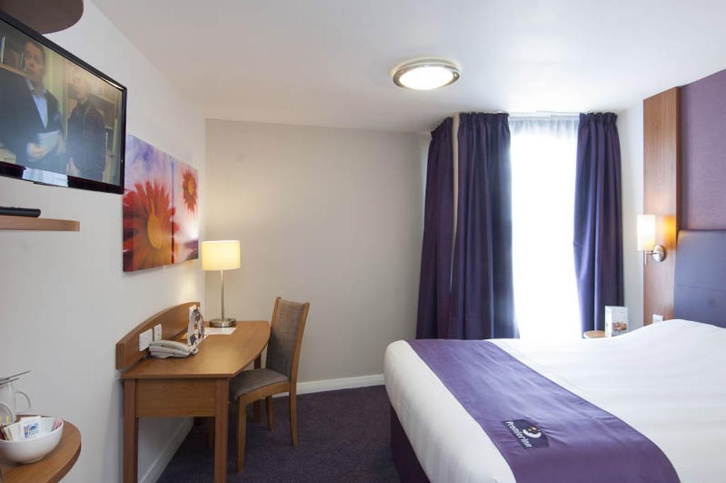 Premier Inn Norwich - Broadlands Park Thorpe St Andrew Bilik gambar