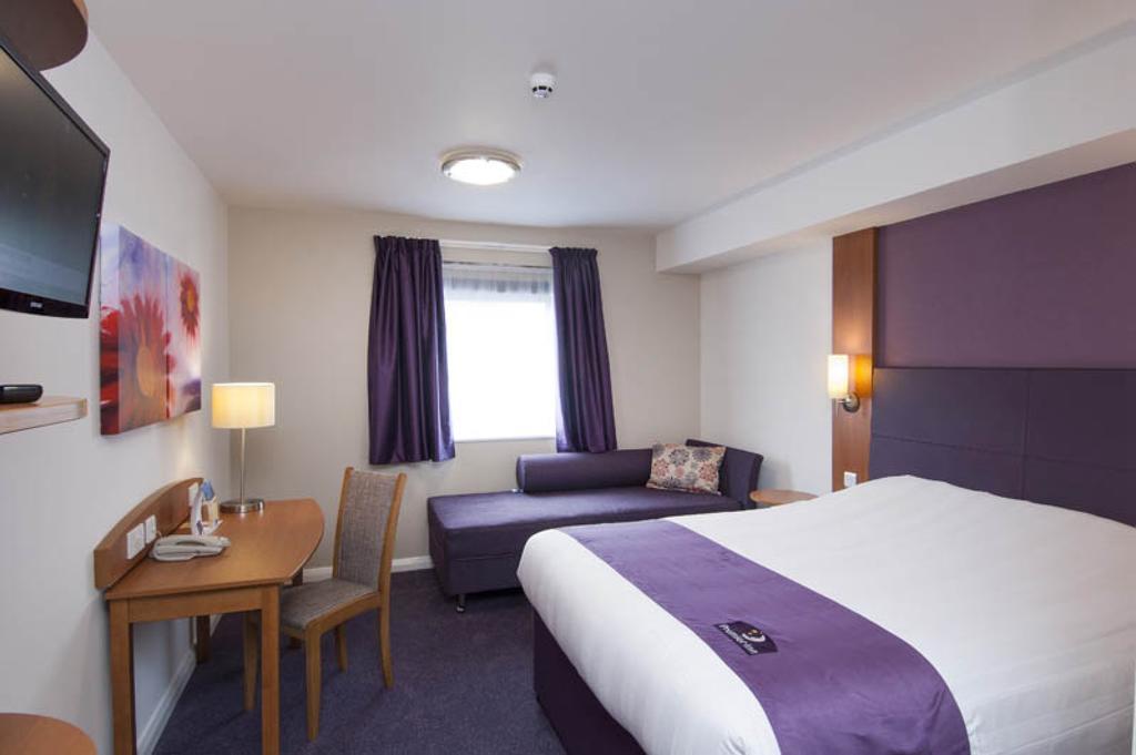 Premier Inn Norwich - Broadlands Park Thorpe St Andrew Bilik gambar