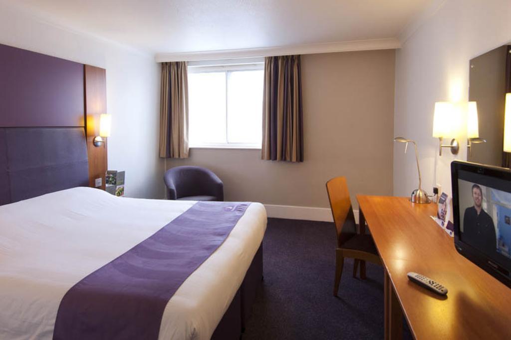 Premier Inn Norwich - Broadlands Park Thorpe St Andrew Bilik gambar